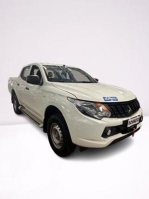 usato MITSUBISHI L200