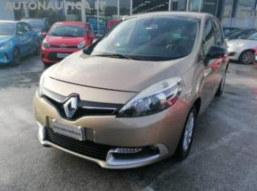 usato RENAULT Scenic