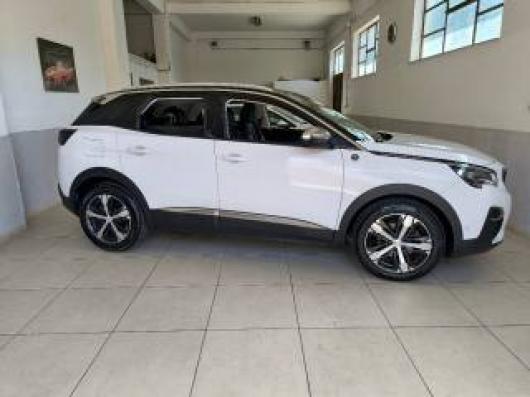 usato PEUGEOT 3008