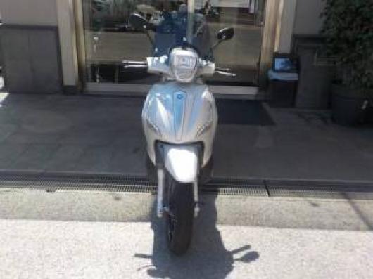 usato PIAGGIO Beverly 350