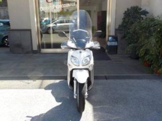 usato YAMAHA Xenter 150
