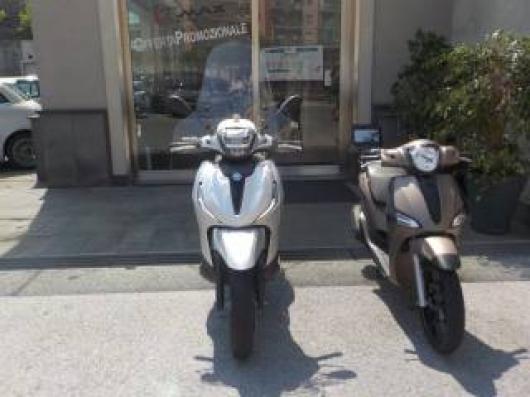 usato PIAGGIO Beverly 300 i e 