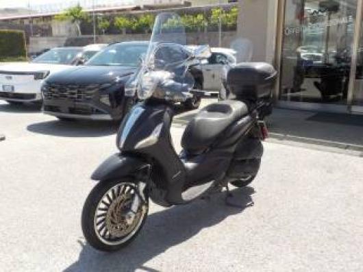 usato PIAGGIO Beverly 300 i e 