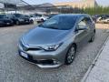 usato TOYOTA Auris