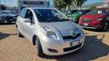 usato TOYOTA Yaris