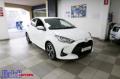 usato TOYOTA Yaris